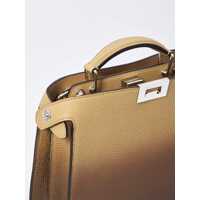 Genti de umar pentru Barbati - Genti de umar Fendi Peekaboo Iseeu Small Bag Beige Barbati (BM 19427982) - B-mall.ro
