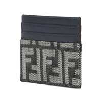 Portofele Fendi Il Testo "Porta Carte Baguette In Jacquard Ff Effetto Denim" Tradotto Dall'Italiano (It) All'Inglese (En) È: "Bag Wallet In Jacquard Ff Denim Effect". Femei