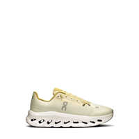 Sneakers On Running Cloudtilt Sneakers Barbati