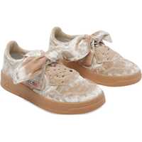 Sneakers "Medalist Low" Sneaker Femei