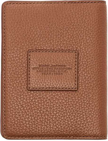Portofele Marc Jacobs Leather Passport Holder BUFF Femei (BM 19589318) 2