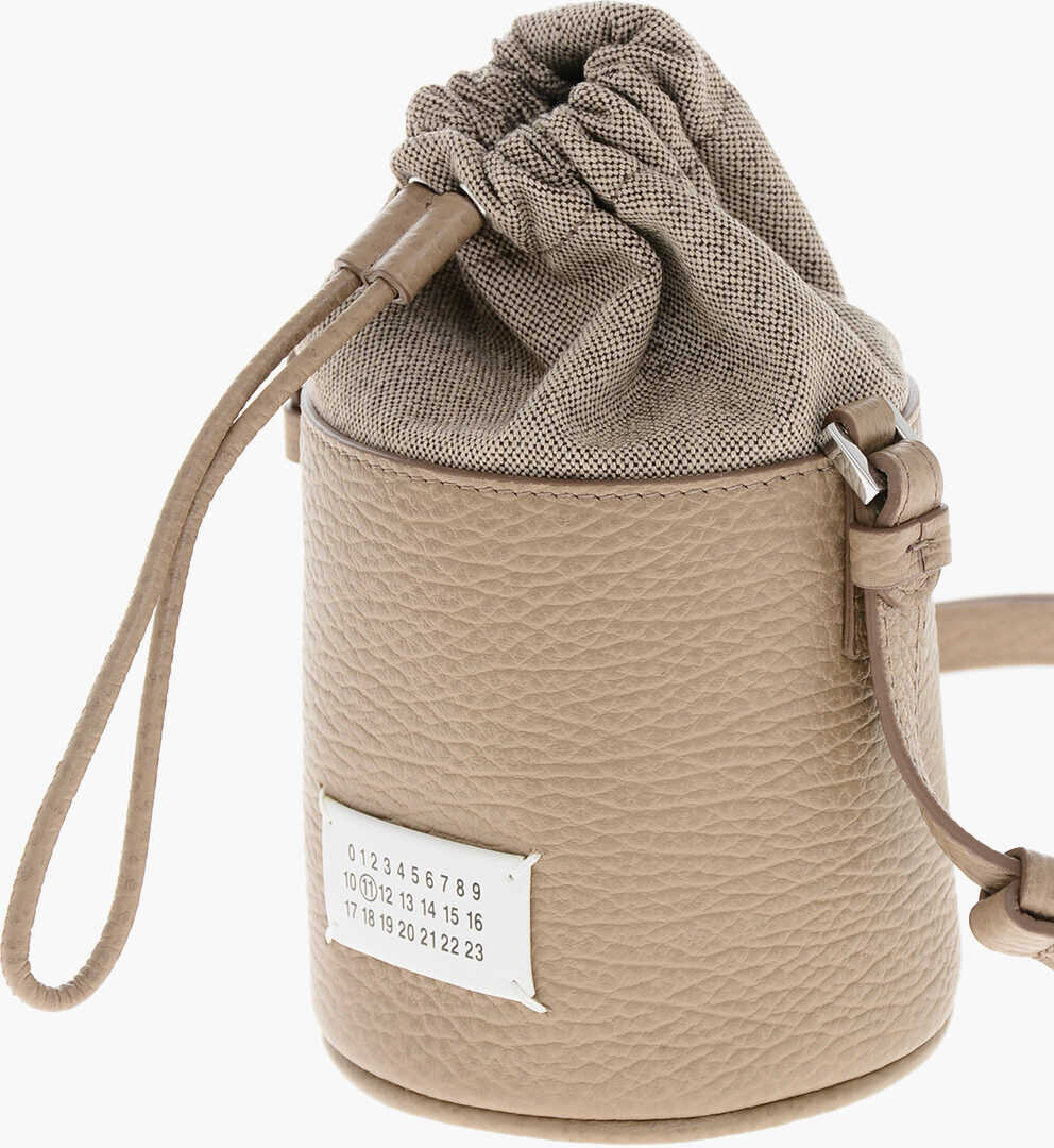 Genti de umar Maison Margiela Mm11 Grained Leather Mini Bucket Bag With Logoed Label Brown Femei (BM 19606058) 3