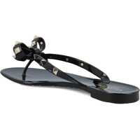 Sandale Dama - Sandale Valentino Garavani PM Thong Rockstud Sandal NERO Femei (BM 19644437) - B-mall.ro