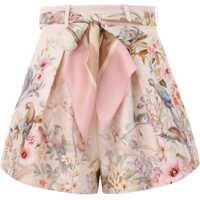 Pantaloni scurti Rebellion Pleated Shorts Femei