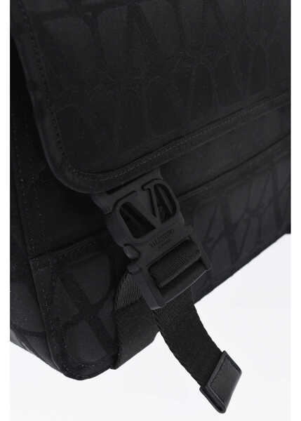 Genti tip postas Valentino Garavani Garavani All-Over Monogram Crossbody Bag Black Barbati (BM 19709828) 4