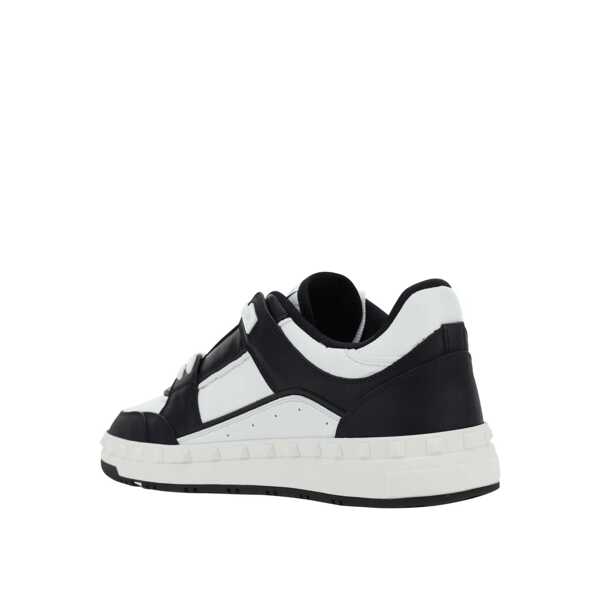 Sneakers Valentino Garavani Valentino Garavani Two-tone Leather Freedots Sneakers Black Barbati (BM 19732278) 3