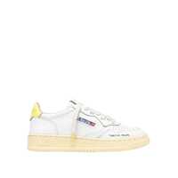 Sneakers AUTRY Autry Medalist Low Lettering sneakers in the WHT LEMOM variant, product code AULWDL02