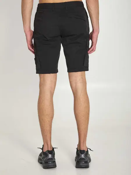 Pantaloni scurti Stone Island Slim Bermuda BLACK Barbati (BM 19745249) 4