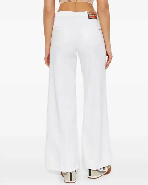 Blugi Diesel 1978 D-Akemi flare Jeans 100 Femei (BM 19758938) 4