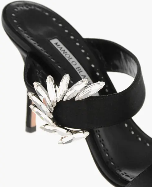 Sandale cu toc Manolo Blahnik Satin Sandals Chivela With Jewel Detail 10Cm Black Femei (BM 19769321) 4