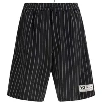 Pantaloni scurti Striped mesh Shorts Barbati