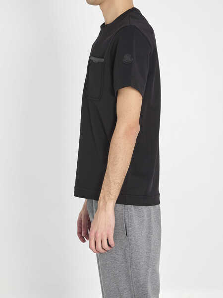 Tricouri Moncler T-Shirt With A Pocket BLACK Barbati (BM 19774223) 3