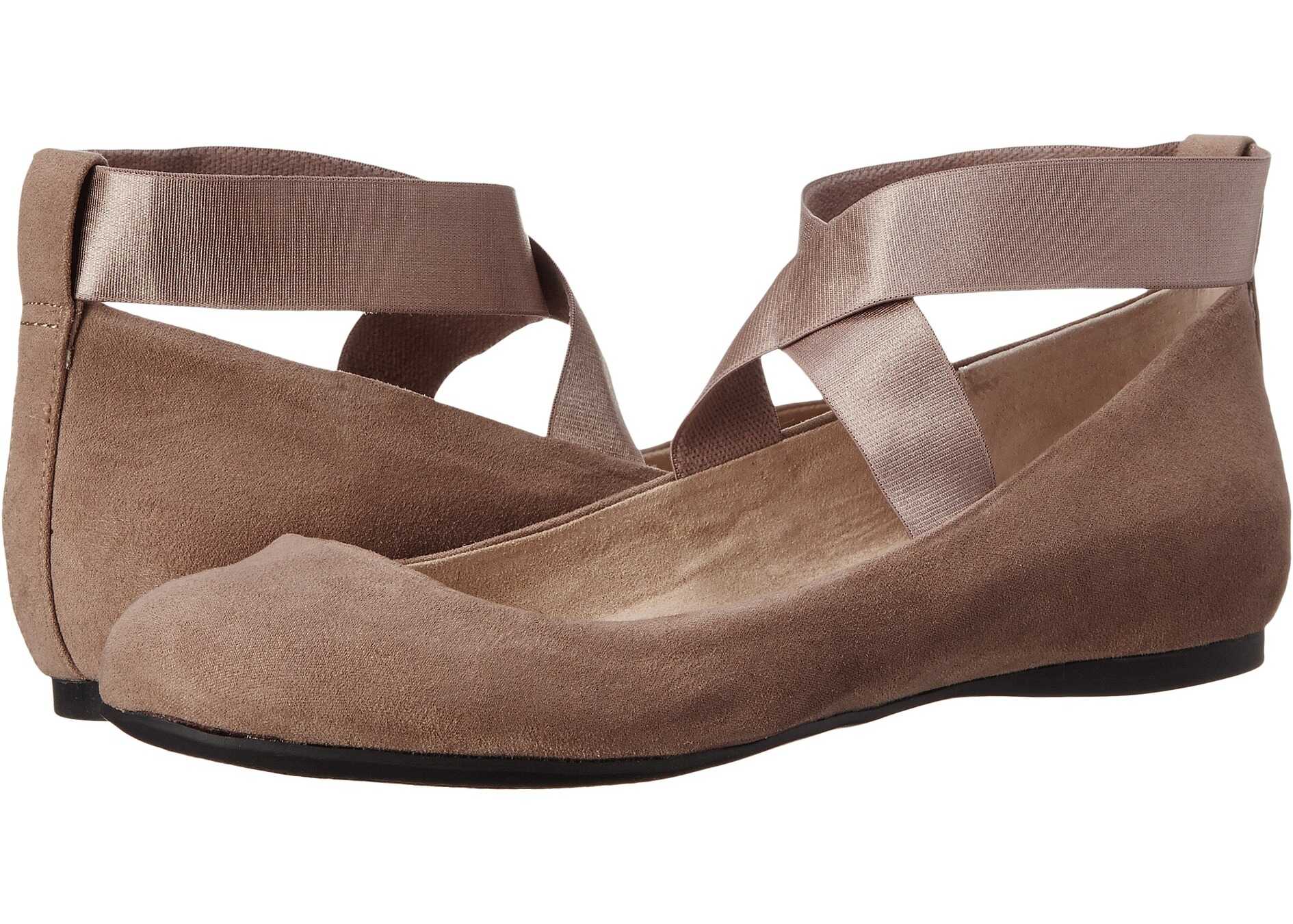 Balerin Jessica Simpson Mandayss Slater Taupe