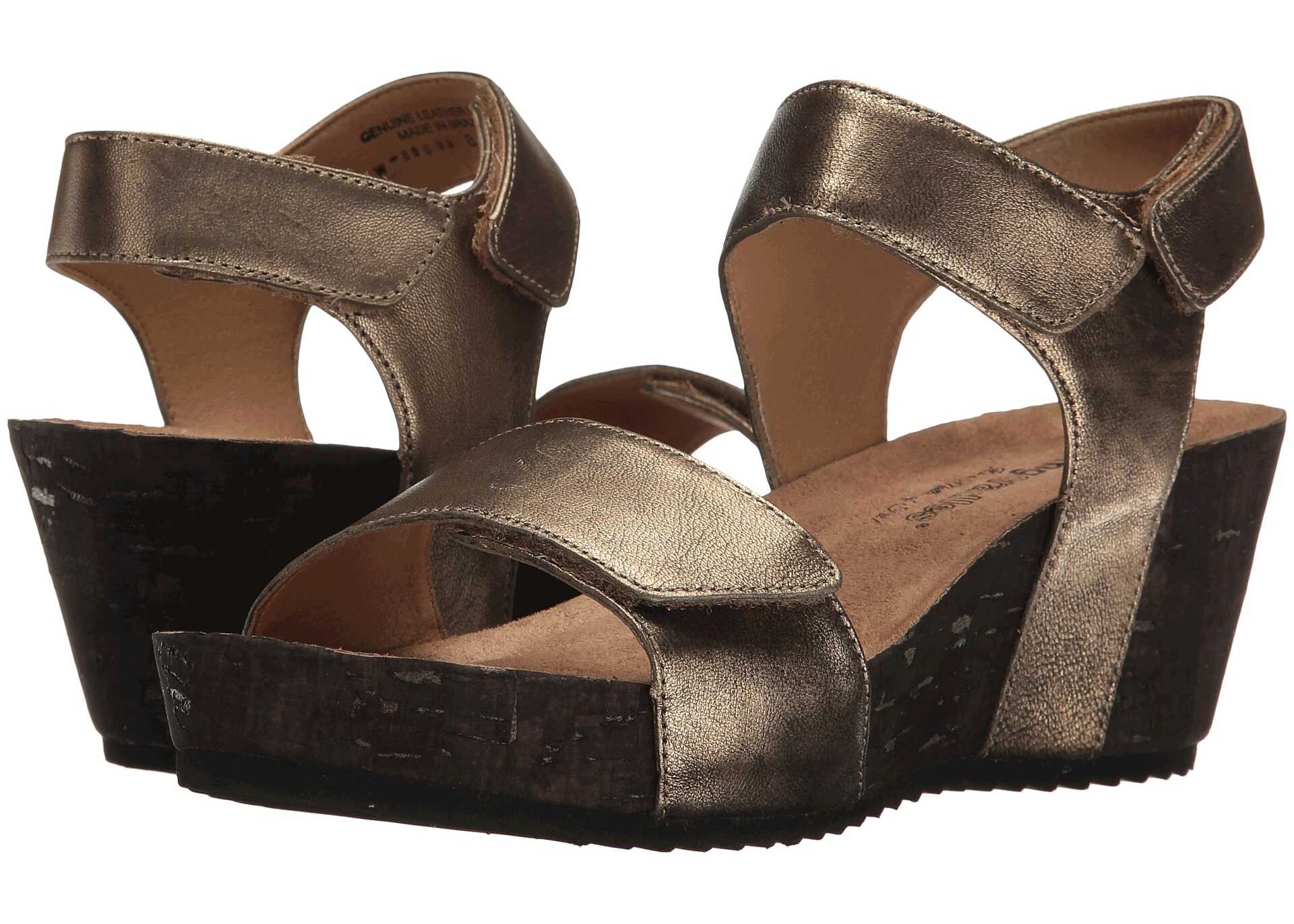 Sandala Walking Cradles Theta Old Gold Antique Metallic