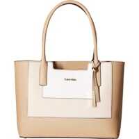 Genti de Mana Calvin Klein Key Item Saffiano Leather Tote