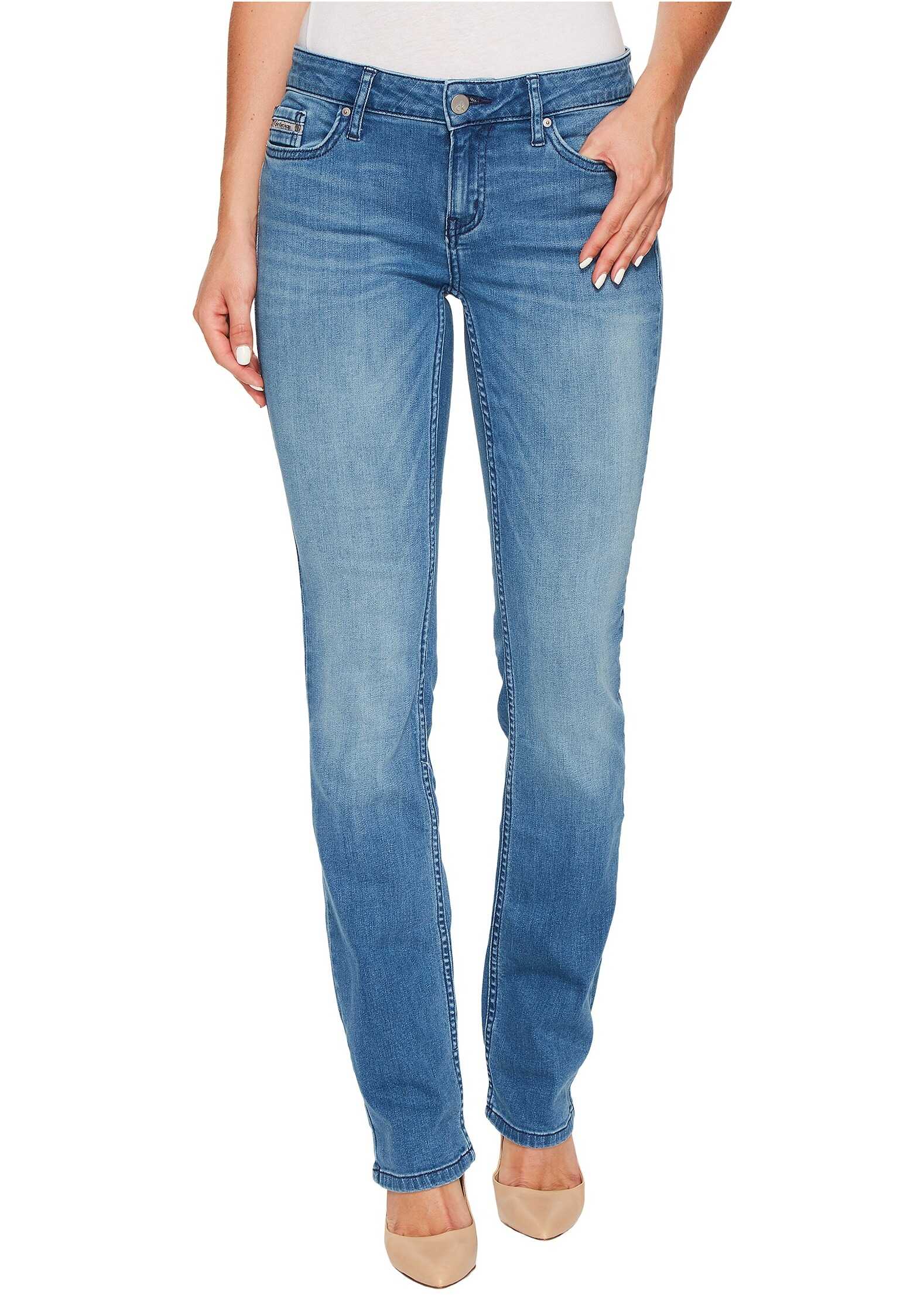 Blug Calvin Klein Jeans Straight Leg Jeans in Sunlit Blue Wash Sunlit Blue