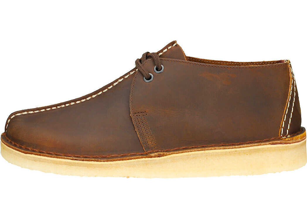 Clarks Desert Trek Shoes In Beeswax Brown