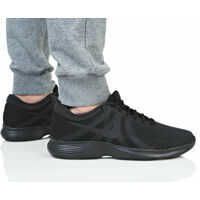 Sneakers Nike Revolution 4