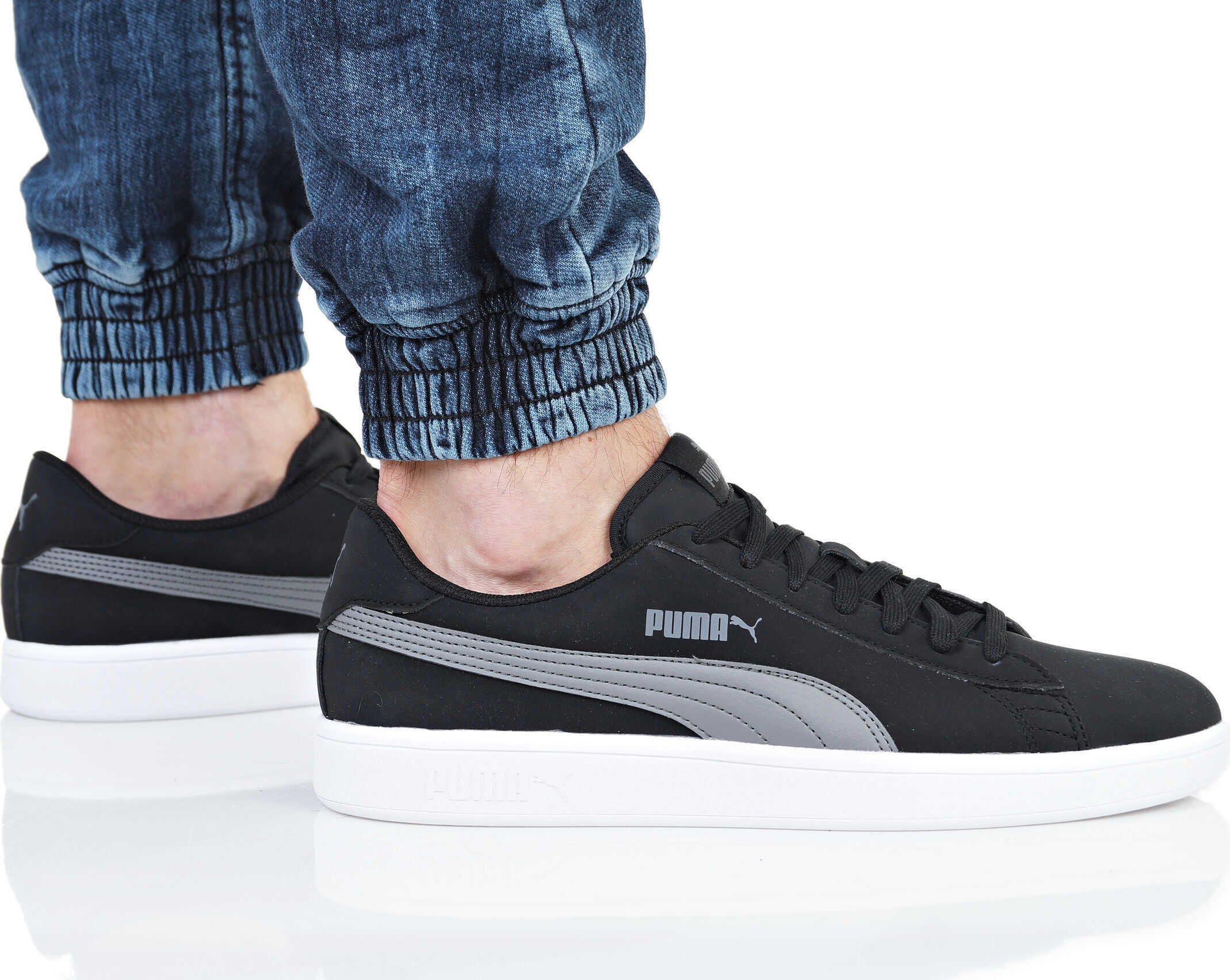 PUMA Smash V2 Buck Negru