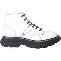Cizme scurte Ankle Boot With Laces And Tread Sole Femei