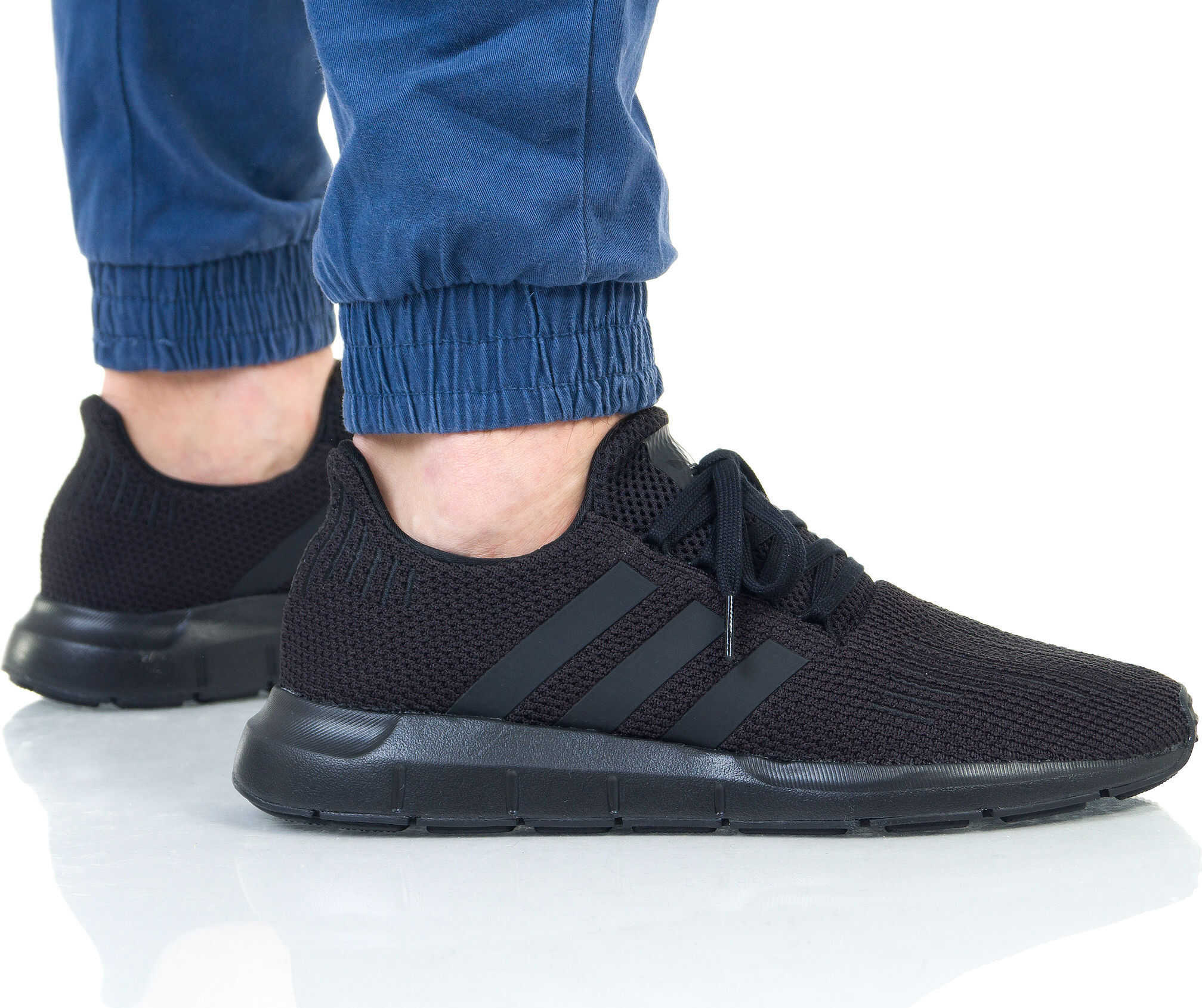 adidas Swift Run Negru