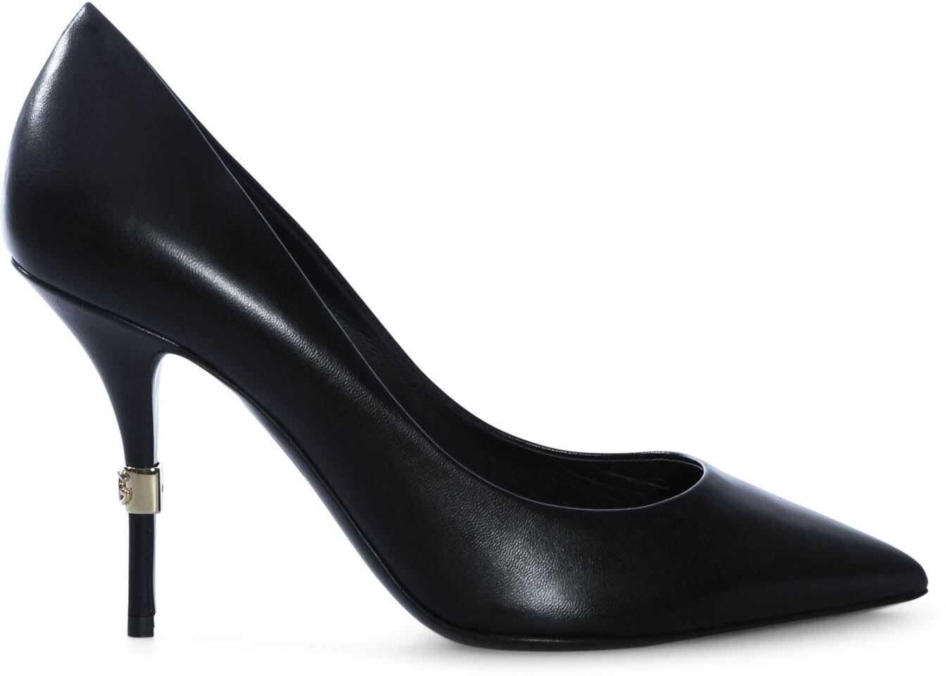 Décolleté In Black