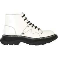 Ghete Laces And Tread Sole Boots Femei