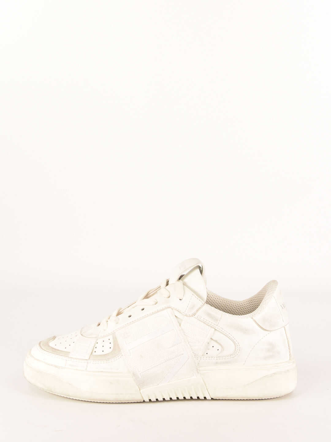 Valentino Garavani Leather Sneakers VW0S0V66 JTV White