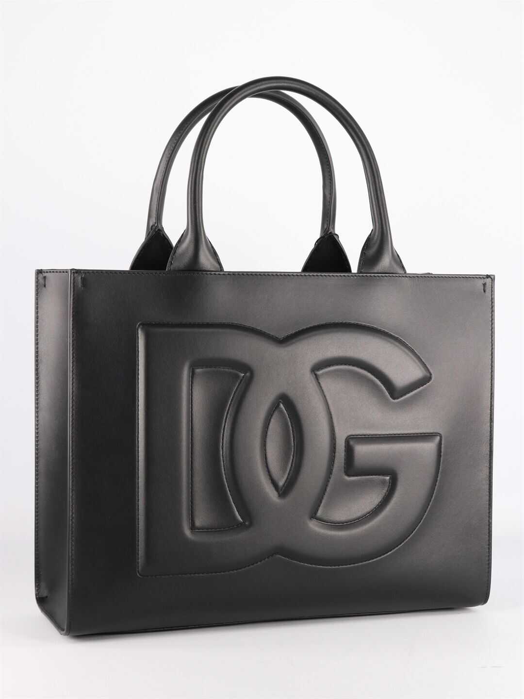 Dolce & Gabbana Small Dg Daily Shopping Bag In Calfskin BB7023 AQ269 Black