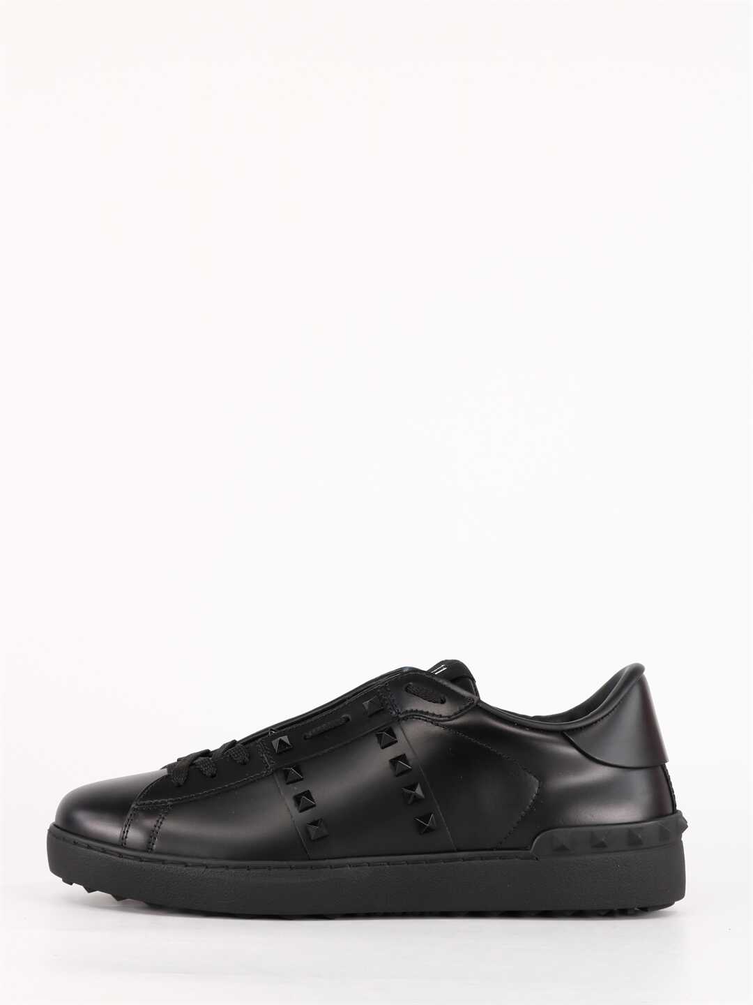 Valentino Garavani Rockstud Untitled Sneakers WY2S0931 BXE Black