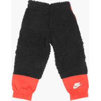 Pantaloni casual Nike pentru Baieti - Pantaloni casual Nike Logo Printed Sherpa Pants Black Baieti (BM 8709645) - B-mall.ro
