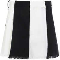 Pantaloni casual Shorts Femei
