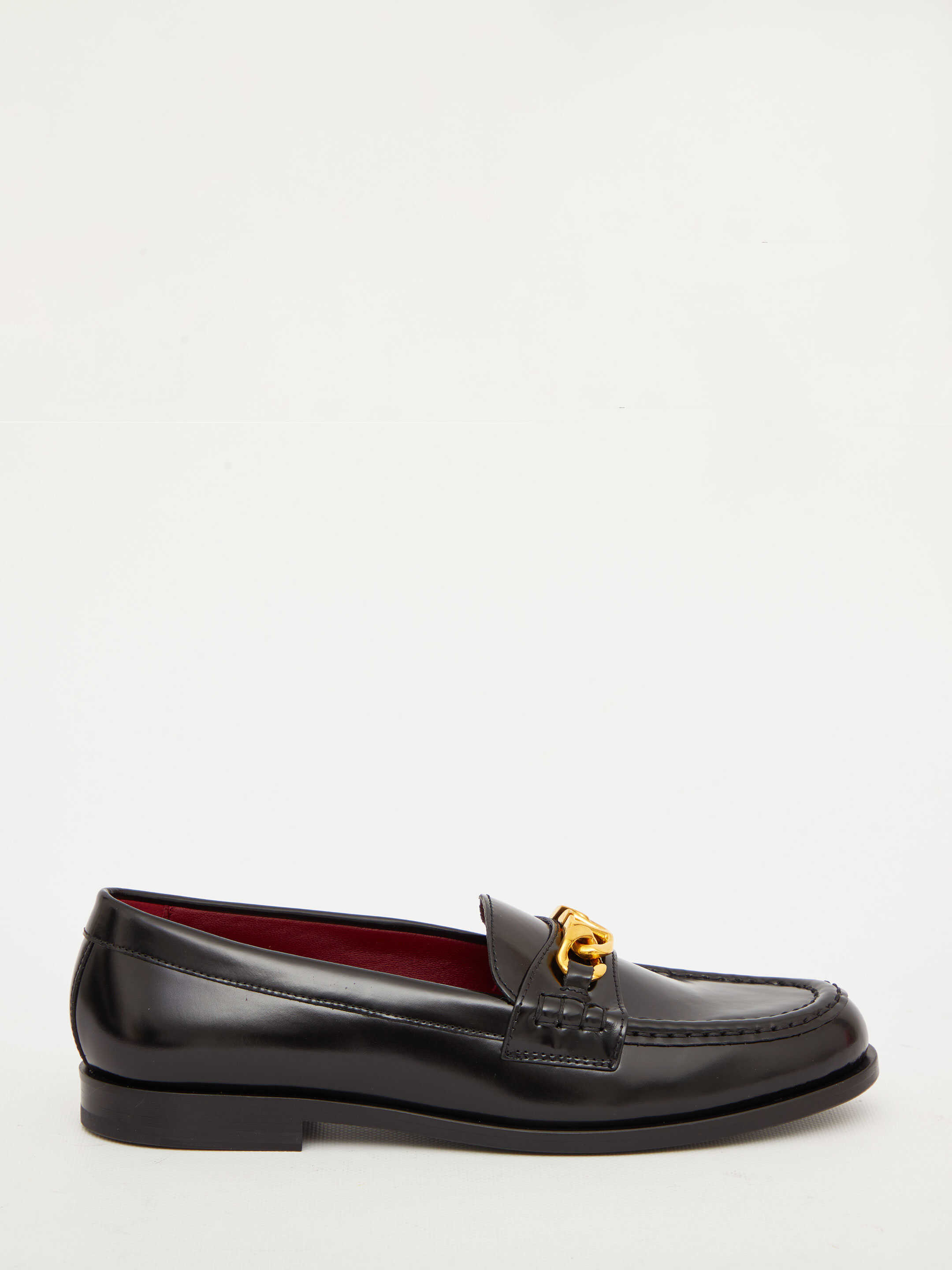 Valentino Garavani Vlogo Chain Loafers Black