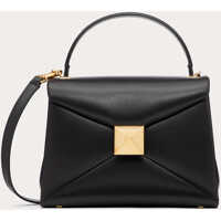 Genti de mana Small One Stud Bag Femei