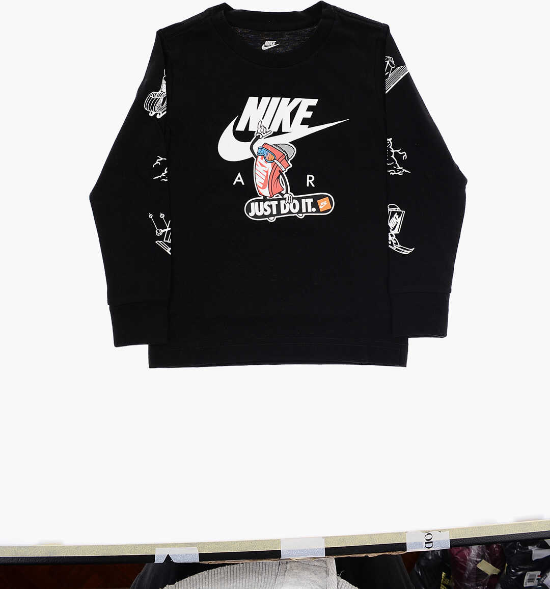 Nike Air Long Sleeve Boxy Snowboarding T-Shirt Black