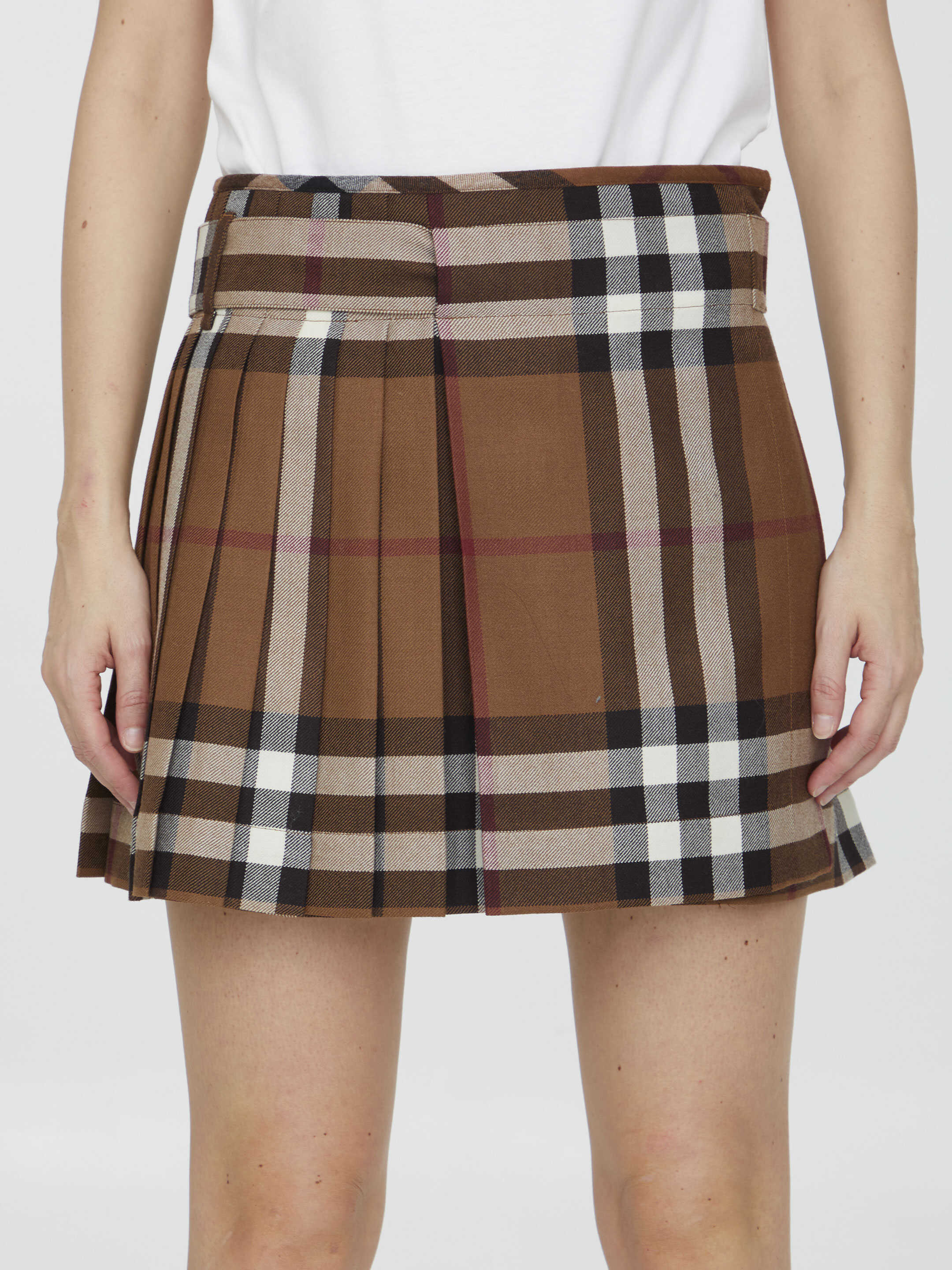 Burberry Check Pleated Skirt Brown