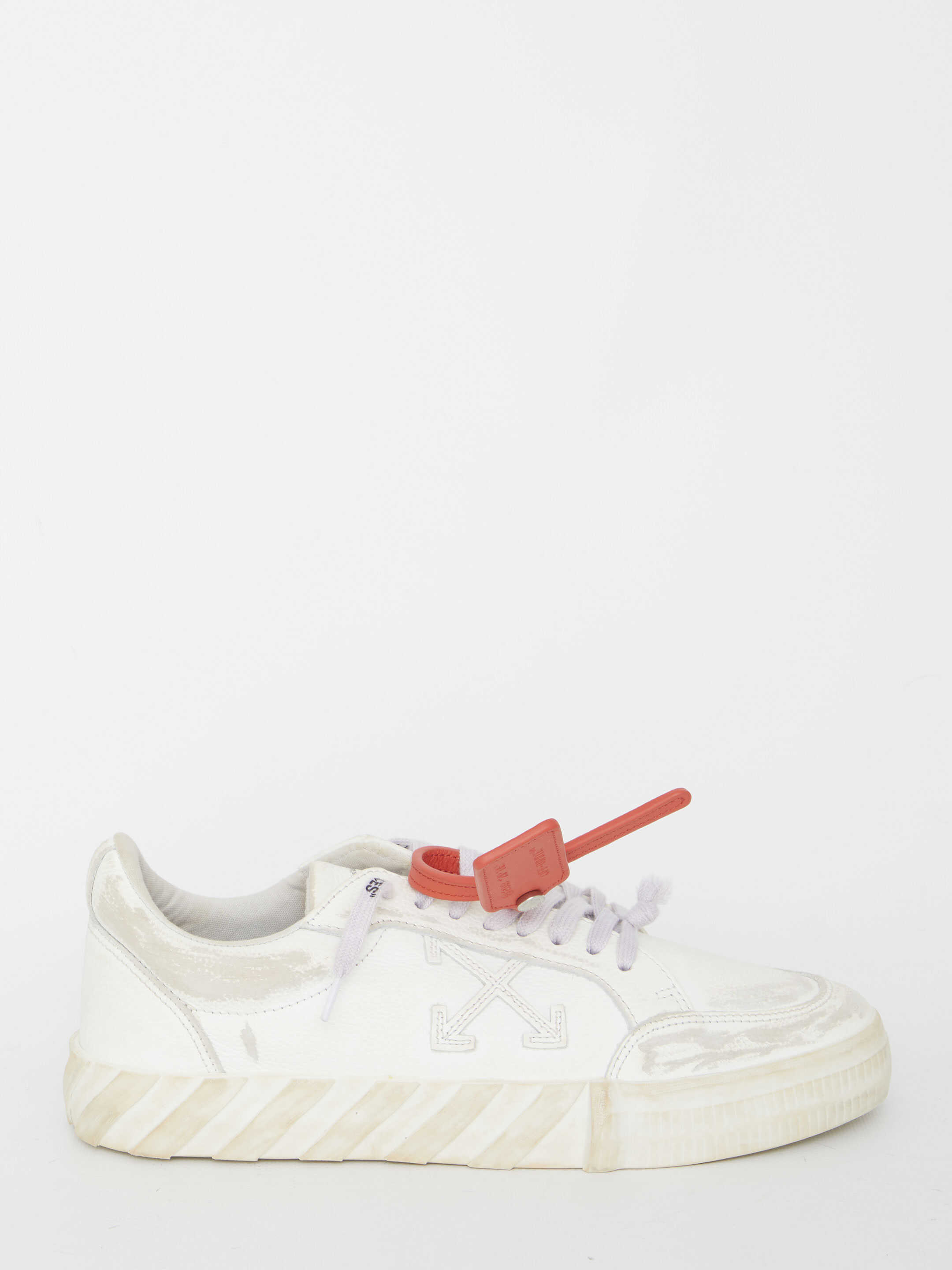 Off-White Low Vulcanized Distressed Sneakers White