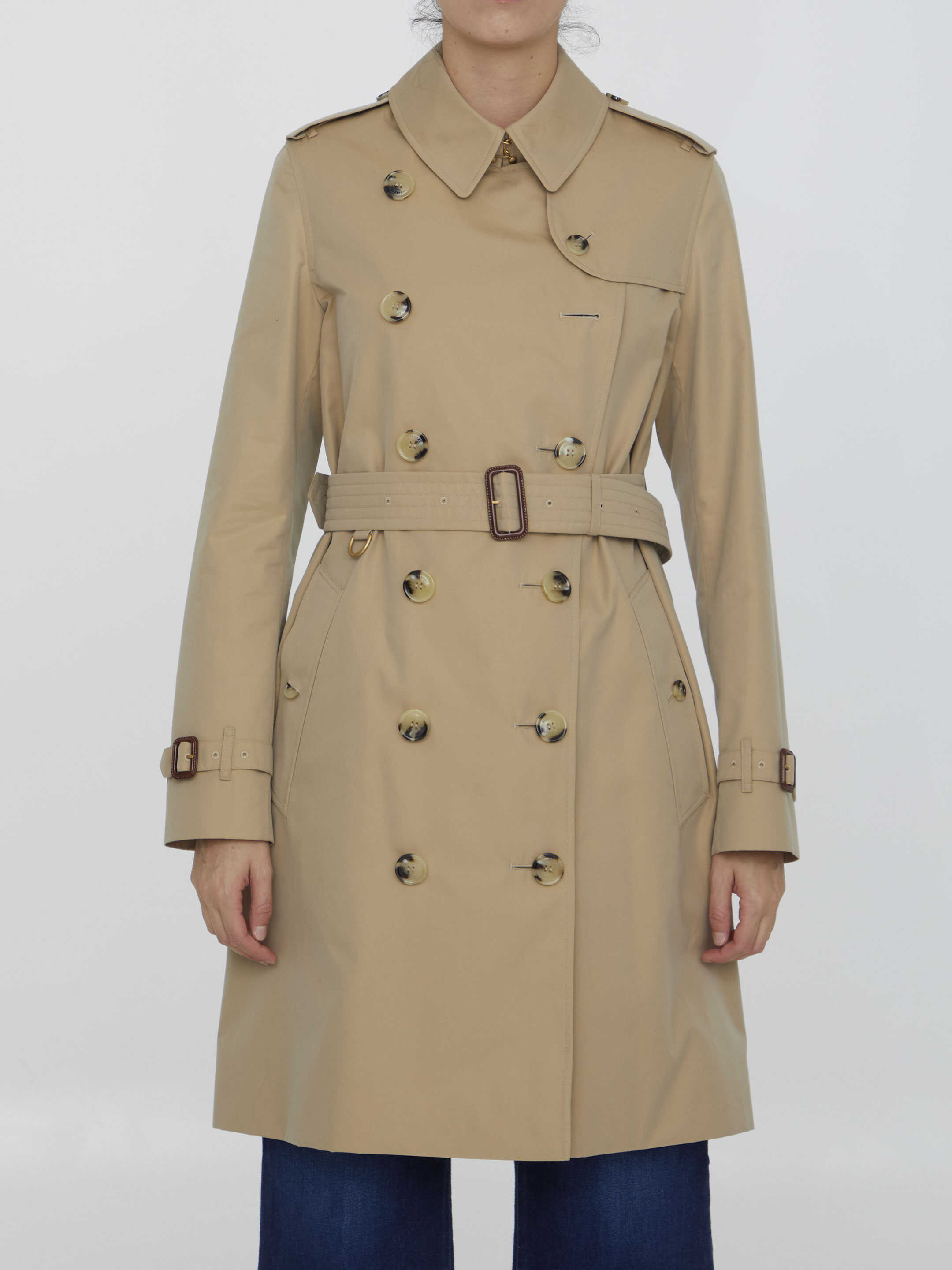 Burberry Kensington Heritage Trench Coat Beige