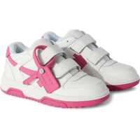 Sneakers Out Of Office Straps Fete