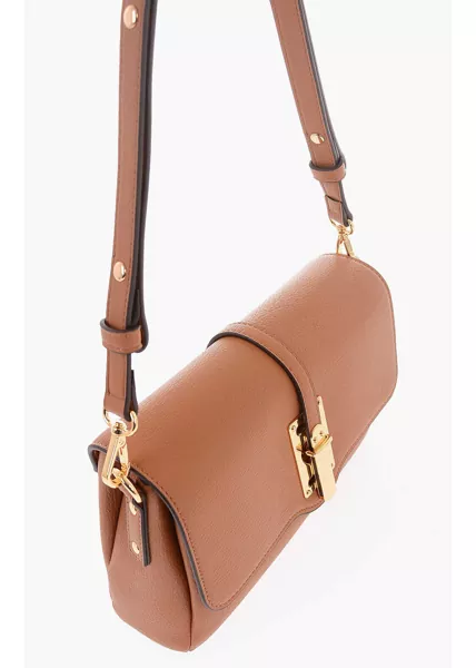 Genti de umar Moschino Love Faux Leather Shoulder Bag With Golden Details Brown Femei (BM 9895556) 3